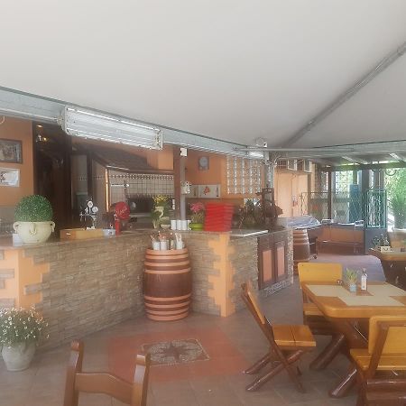 Albergo Isonzo ゴリツィア エクステリア 写真